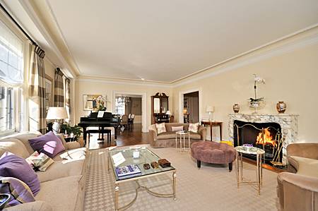 UPPER EAST SIDE, PARK AVE FULL FLOOR 4 BEDS+ 