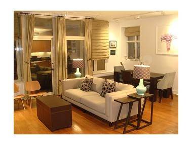 **GORGEOUS 1 BEDROOM 1 BATHROOM CONDO IN THE HEART OF CHELSEA FOR SALE ~ 949 SQ. FT. ~ LOFT STYLE ~ 2 TERRACES ~ FITNESS CENTER ~ ROOFTOP DECK ~ JACUZZI ~ WASHER AND DRYER ~ A MUST SEE!**
