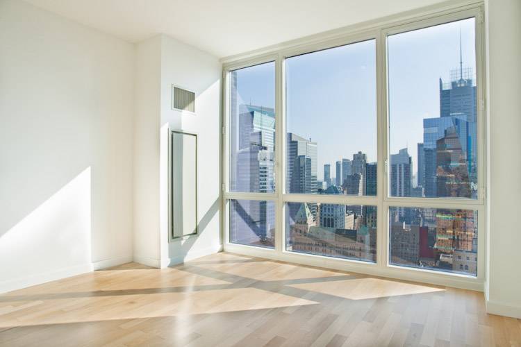 PLATINUM CONDO Nearly 1400sf 2BEDROOM 2.5 BATH SENSATIONAL RESIDENCE WITH ENDLESS VIEWS