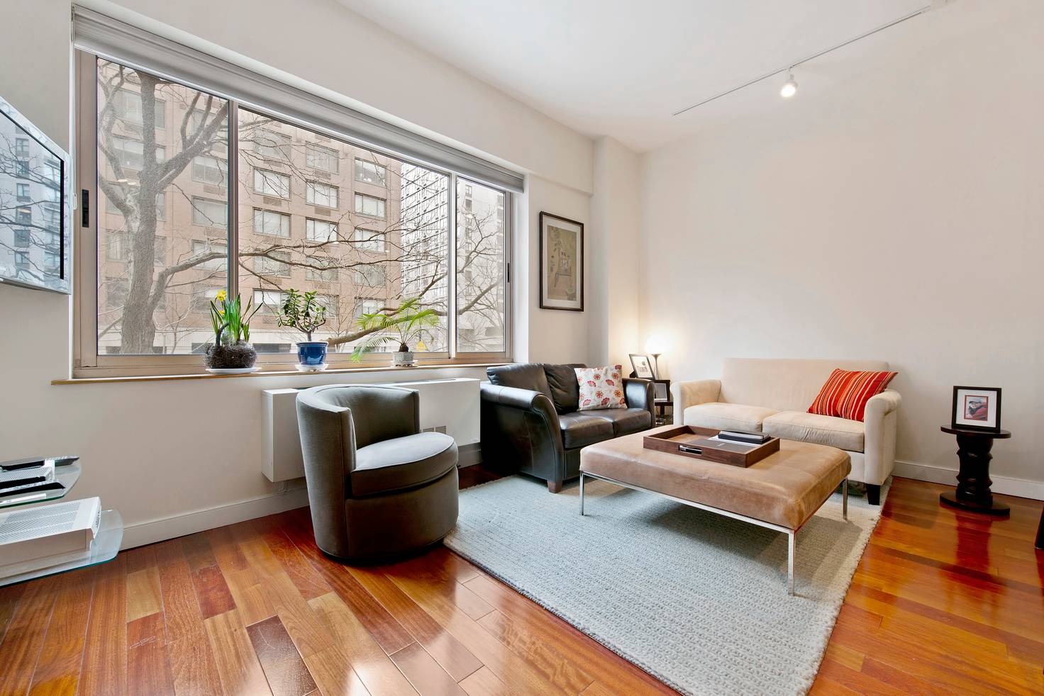 1 Bedroom, 1 Bathroom Loft in Battery Park City