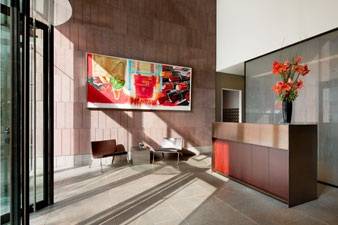 Absolutely Gorgious 2 Bedroom with Washer/Dryer in the Heart of Tribeca.