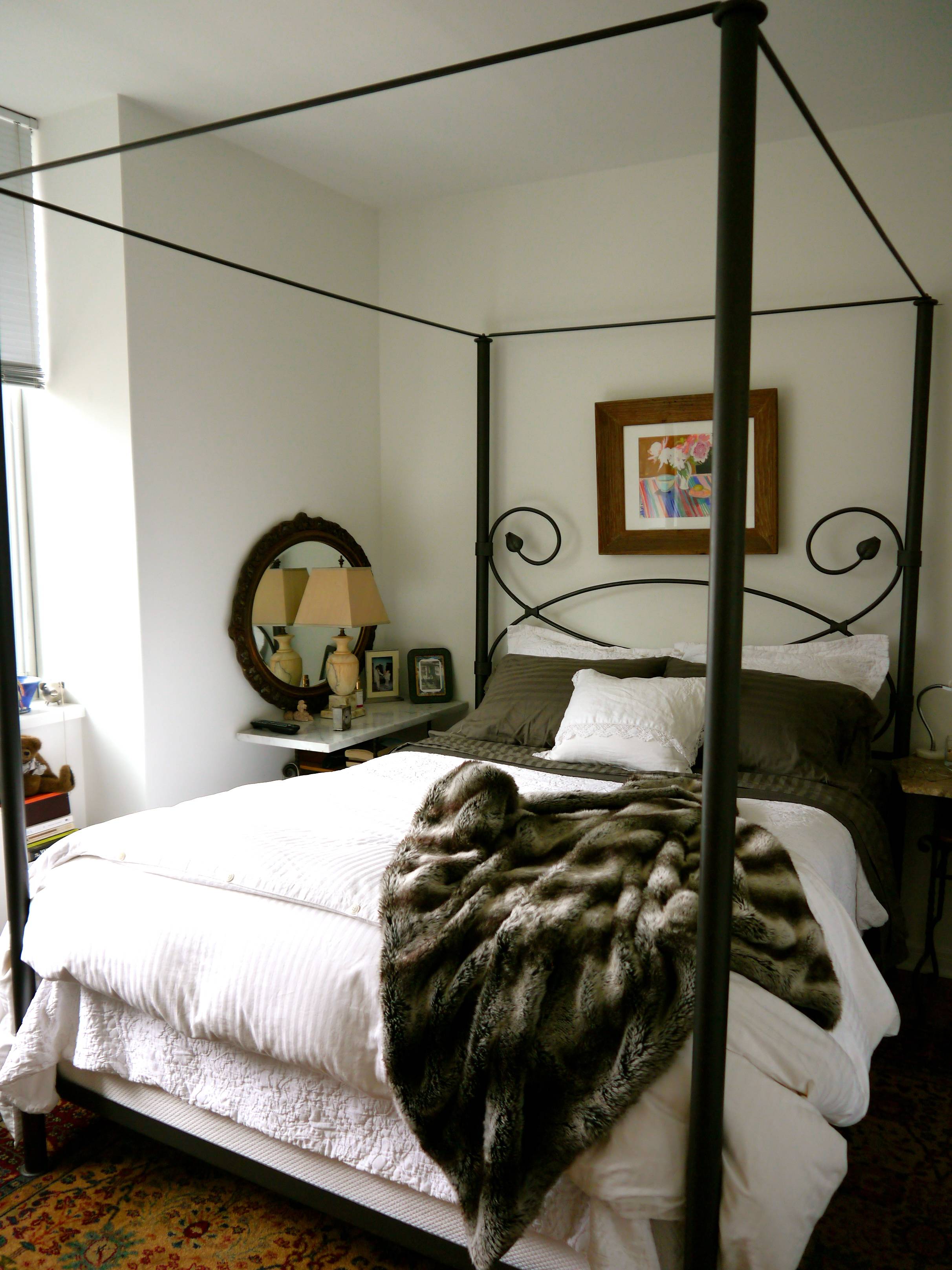 Upper West Side/ Lincoln Center. Refined furnished one bedroom in luxury doorman building. River views from every room! Available for the holidays! 