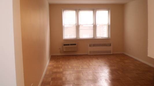 Large one bedroom, opened kitchen, entry foyer , Great location, sponsor unit no board approval