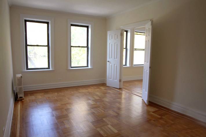 Beautiful RENO! Great Location and Bldg, Spacious, SS Appl, D/W & M/W,  Laundry, Quiet Bldg, Elev, Nr Trans.