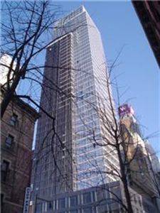 Large 1 Bedroom 1,5 Bathroom in Luxury Building
