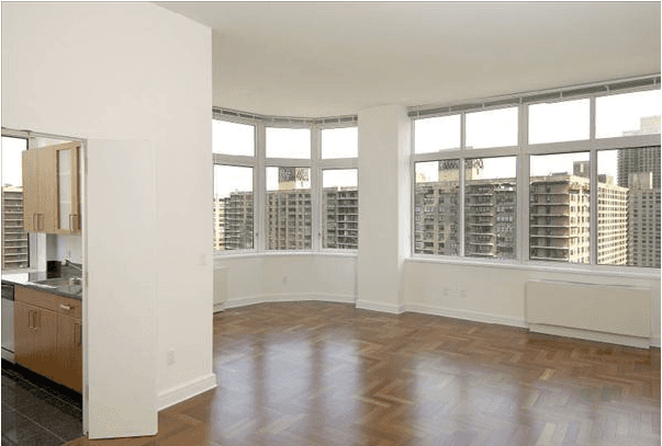 1 BR Luxury West 60s - $4,565 - Full Service Building