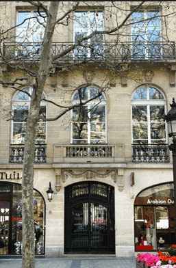 UNIQUE! 4850 SQF OFFICE SPACE FOR SALE IN THE HEART OF PARIS