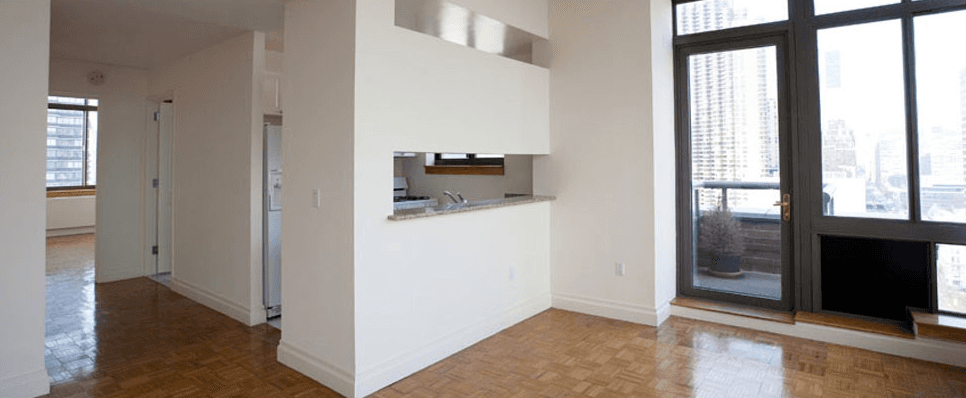 Midtown East-Murray Hill-Kipsbay, Gramercy One Bedroom and One Bath with Dining room, Dishwasher, W/D, Walk to Empire State Building, United Nations, Grand Central and so much more.