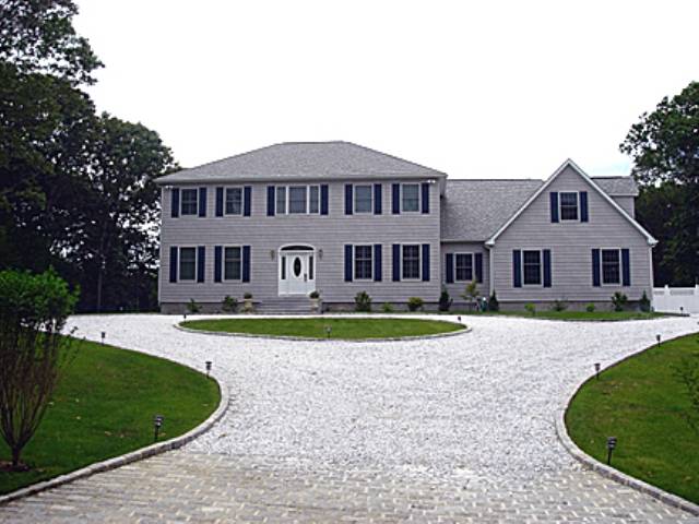 6 BEDROOM FOR RENT CLOSE TO SHINNECOCK HILLS GOLF COURSE