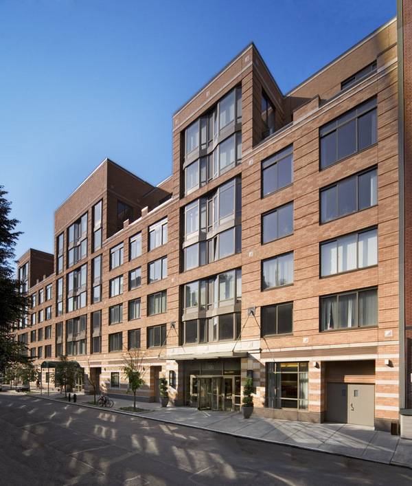 Prime Chelsea Penthouse with Unobstructed Views Luxury Concierge Attended 2 bedroom for Rent