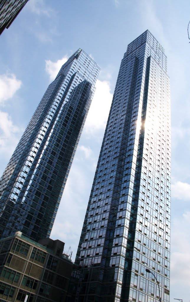 SILVER TOWERS 1BR/ Conv2 w W/D Parking  NOFEE + One Month FREE Best Amenities in NYC