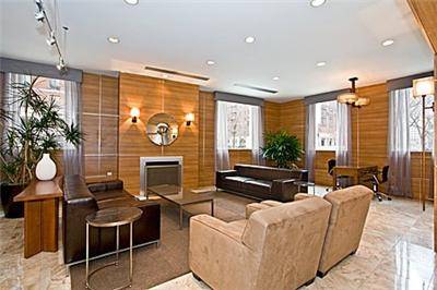 Battery Park City Large One Bedroom Condo at The Soundings 