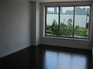 TRIBCECA 2 BEDROOM RENTAL; LOFT LIKE, UNIQUE & MODERN W/ HUDSON RIVER VIEWS!