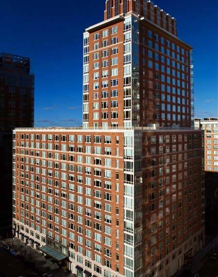 TriBeCa/Downtown. Elegantly appointed 2 bedroom. Granite window sills and designer mini-blinds. Oak wood flooring. Euro-style cabinets. 24/hour doorman/concierge. High performance windows for maximum light and views - $4,975/month
