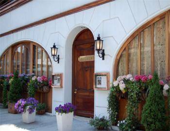 Luxury 3 Bedroom in Prime Tribecca