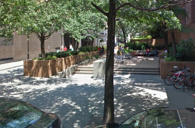 **RENOVATED 2BR/BA SPACIOUS LIVING ROOM PRIME W60'S ** 
