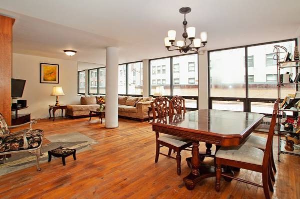 Three Bedroom Penthouse - 1300 sq ft of Private Terraces / Gardens - Flexible Layout 