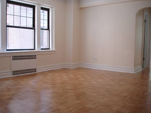 GUT RENOVATED SPACIOUS SUNNY 1BR STEPS TO TRAINS LUX BLDG PRIME WV *