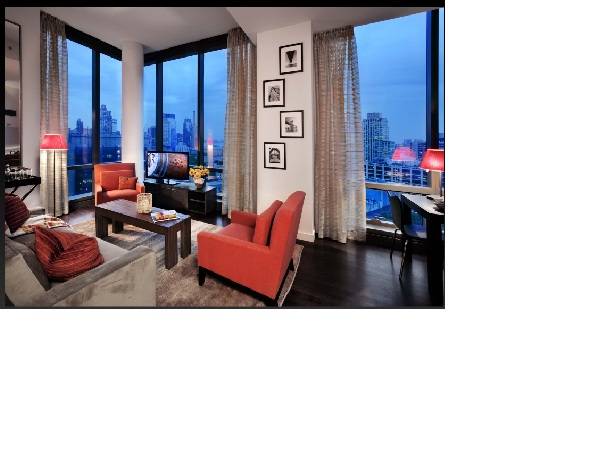 MODERN LUXURY SKY RISE BUILDING, Central Park, Lincoln Center, Upper West 3 bed 3 bath