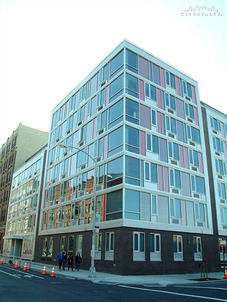 Williamsburg Luxury Apartment with Terrace for Rent 