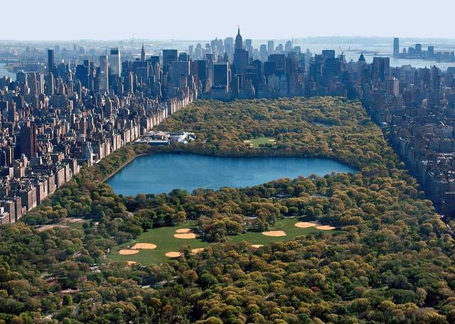 LINCOLN CENTER, HUGE 3  BEDROOM WITH CENTRAL PARK VIEWS