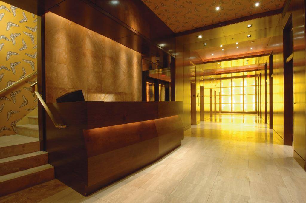 Splendid Two Bedroom Apartment for rent in the Financial District!  Great Wall Street Location! 