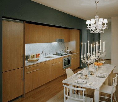 **AMAZING 1 BEDROOM W/ DINING ALCOVE IN THE FINANCIAL DISTRICT FOR RENT**WASHER~DRYER**LUXURY HI~RISE**F/T DOORMAN**FITNESS ROOM**LAUNDRY**LOUNGE**ROOFTOP DECK**GARAGE**PRICED TO MOVE!**