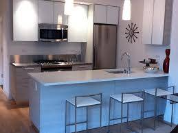 CLINTON-HELLS KITCHEN~SUPER ONE BEDROOM APARTMENT IN CLINTON-CALL EMERY