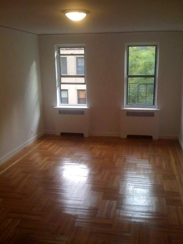 *GREAT DEAL!!!***Newly Renovated 2 Room Studio for Rent in the West Village !