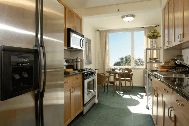 New York City, Battery Park City area! Corner 3 bedroom partment wt stunning Hudson River and City views