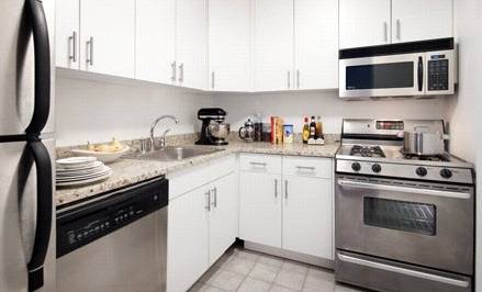 TriBeCa - Flex 3 Bedroom, 2 Bath, Corner apartment - South/west exposure, partial river views, bright light, solarium/dining room