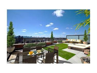 TRIPLEX PENTHOUSE WITH 1000 sq.ft. TERRACES AND AMAZING CENTRAL PARK VIEWS ON UPPER 5th AVENUE.