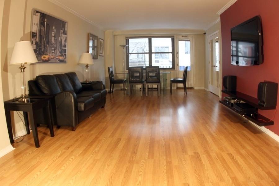 West Village/ STUDIO/ 24 Hour DOORMAN/ Laundry/ Courtyard/ PRIME WEST VILLAGE LOCATION 