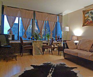 Fifth ave DUPLEX for rent. One bedroom/2 bath, prime location!