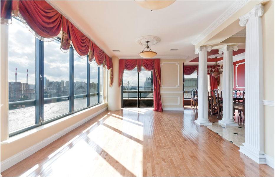 Sprawling 4 BR, 3 Bath Condo on Upper East Side, 2600 SF!