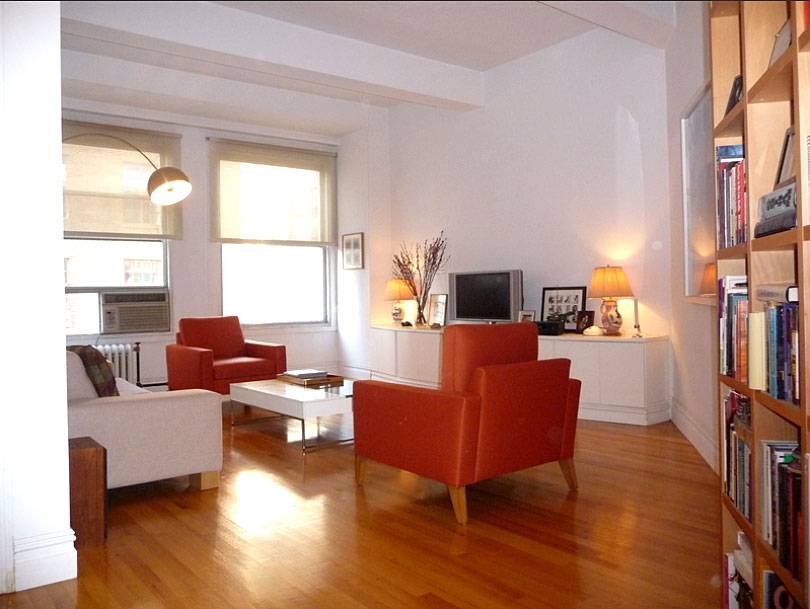 Fully renovated 1 BR LOFT on Park Avenue