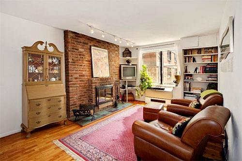 Penthouse Triplex with a planted Terrace & Fireplace