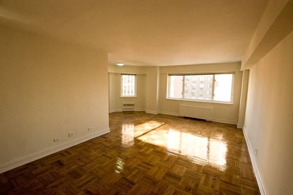 Upper East Side Doorman Two Bedroom with laundry