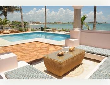 New York Highrise to Mayan Riviera near Cancun,Mexico. 7,032 sq. ft 4 Bedroom Mansion with Pool On Beachl. Mayan Riviera, Akumal, Quintana Roo, Mexico 