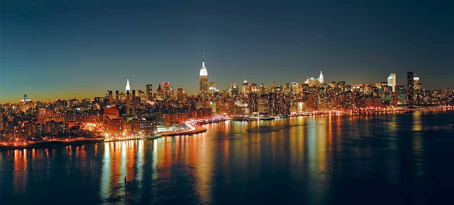 High Floor Large 1 Bedroom  -  Luxury Waterfront Condo in Williamsburg