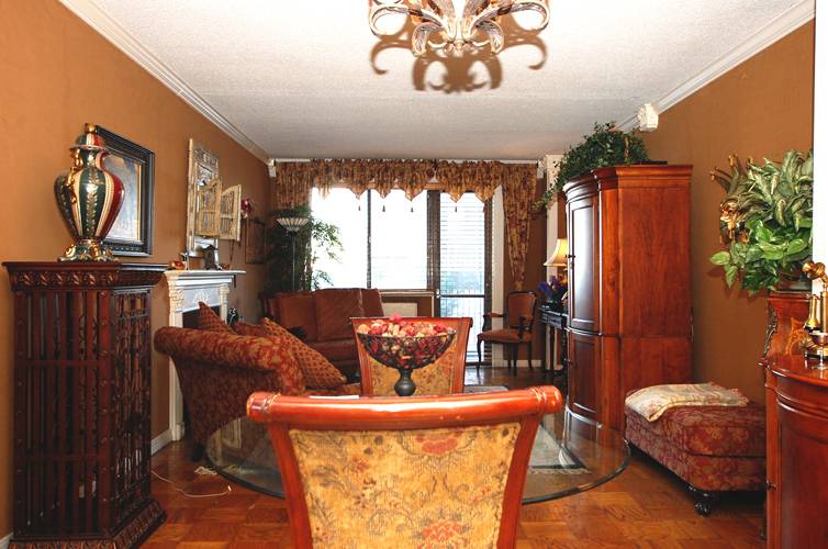 Murray Hill Penthouse two bed apartment! Gorgeous Views, terrace, full service building!