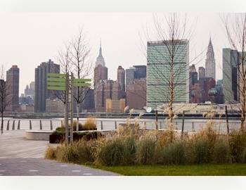 ~~LIC Water front rental~~1 Bed room~~amazing space with great amenities building~~