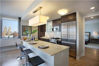 Upper West Side.  One bedroom, Luxury Building, Washer & Dryer. Steps to Subways