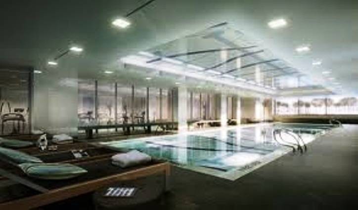 Midtown West. Luxurious One Bedroom. Show stopping Views. Rooftop Deck, Pool. Walk in Closets