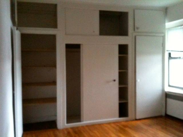 Hudson Heights, Cabrini Boulevard and 189th Street, 2 bedroom apartment