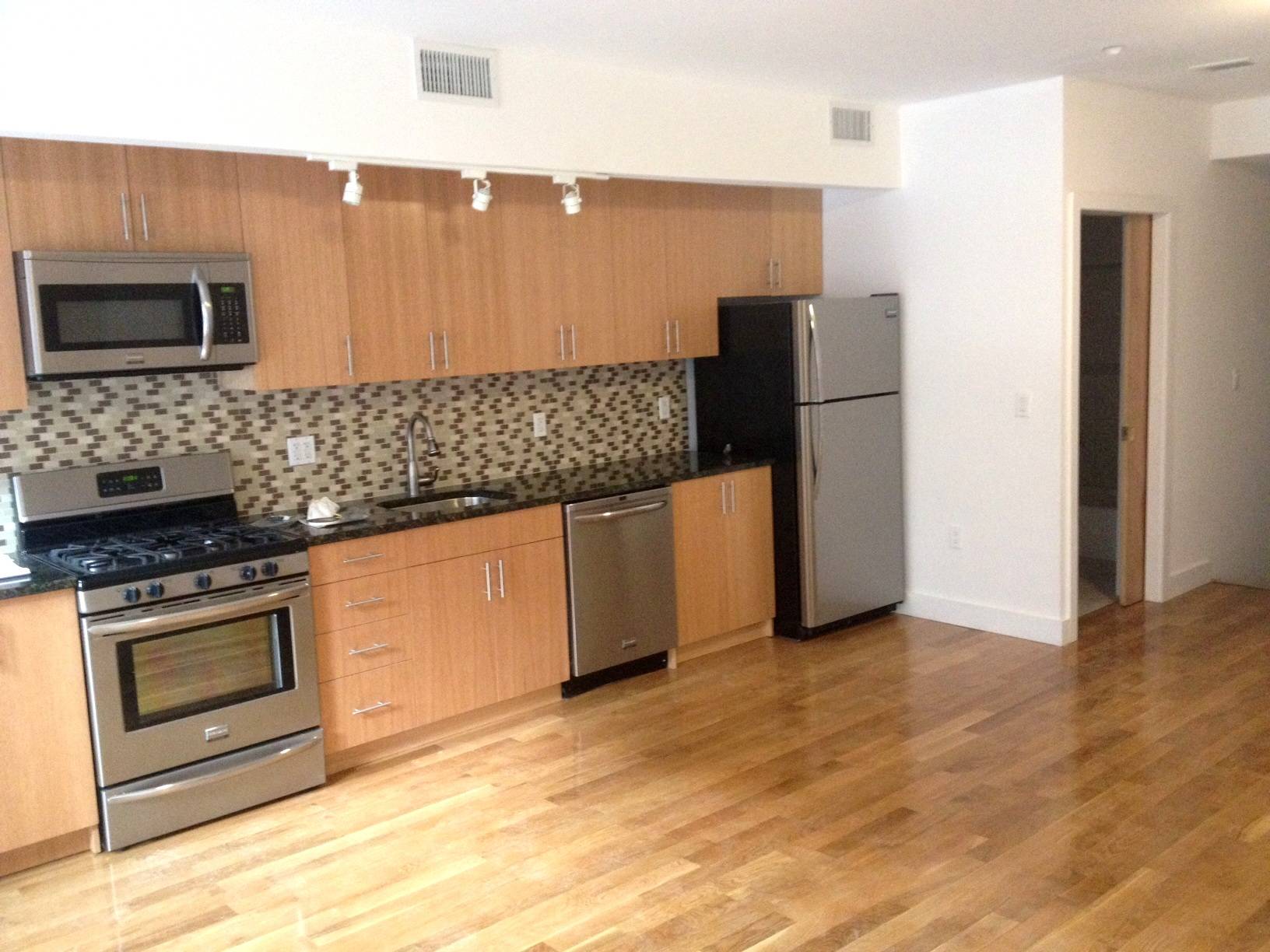 Greenpoint 1 Bedroom Loft with Mezzanine