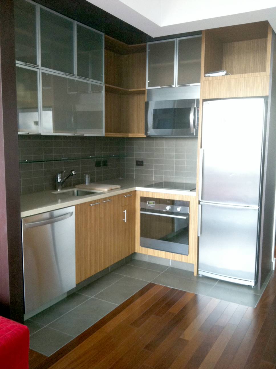 LEASE BREAK!! Spacious Alcove Studio - Amazing Views!!! 