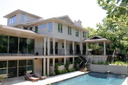 SPACIOUS AND PRIVATE INVESTMENT WITH POOL AND HOT TUB 