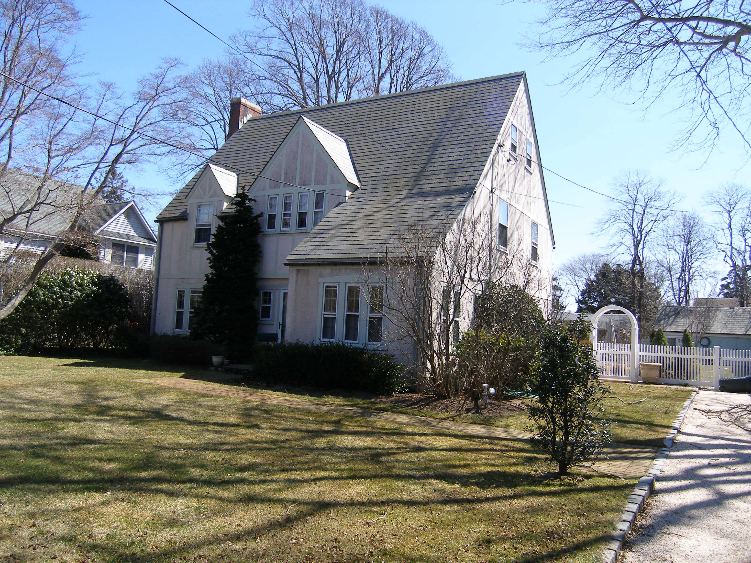 Southampton Village