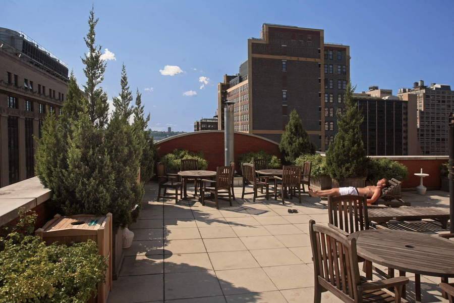Chelsea Two Bedroom Apartment for Rent